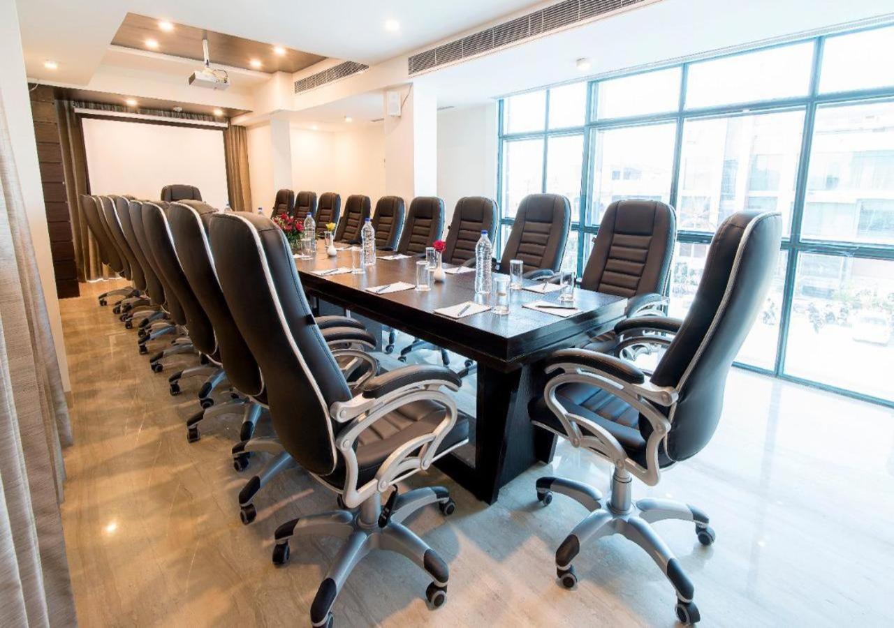 ג'איפור Hotel Park Regent מראה חיצוני תמונה