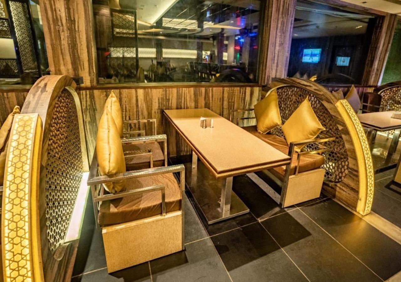 ג'איפור Hotel Park Regent מראה חיצוני תמונה