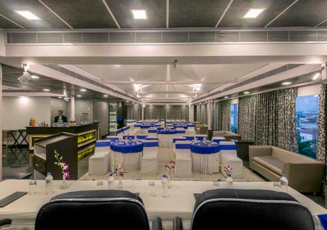 ג'איפור Hotel Park Regent מראה חיצוני תמונה